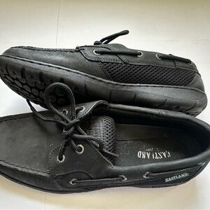 Eastland women’s Black Boat Shoes